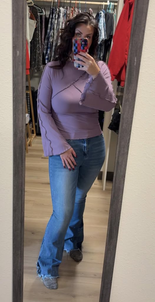 Lettuce Edge Flare Sleeve Top